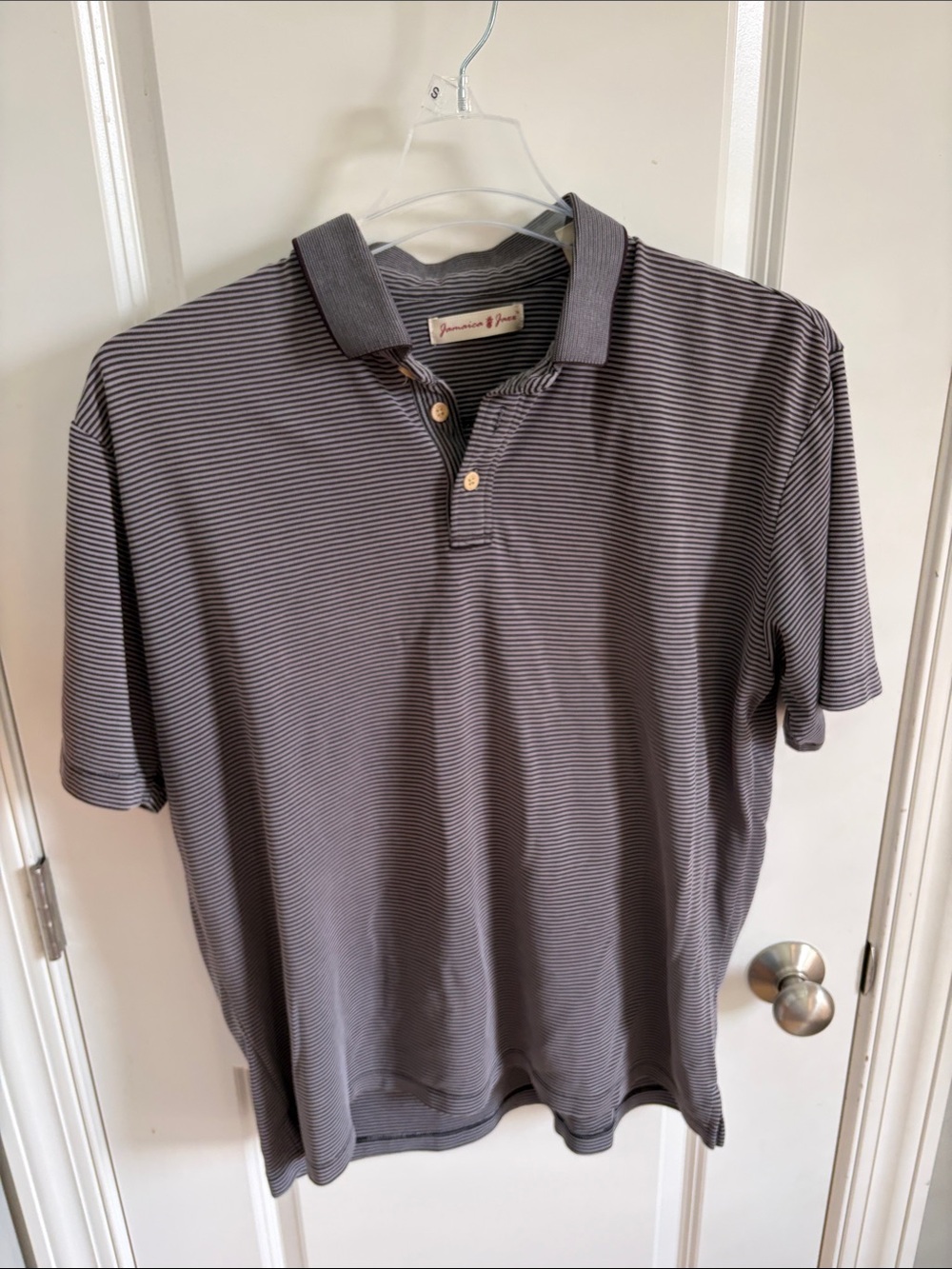 Jamaica Jaxx Men's Gray Narrow-Striped Polo